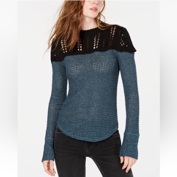 Free People Sweaters - Free People Snowflake Colorblocked Pointelle Sweater Sz XS